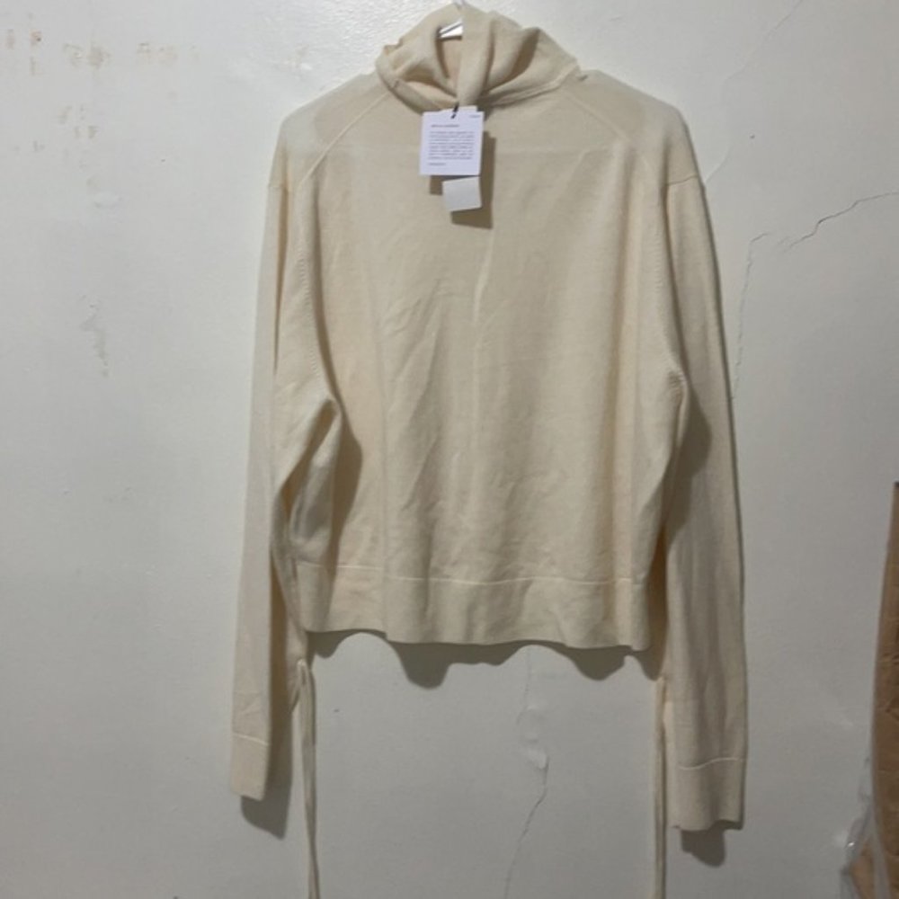 Uniqlo x JW Anderson %100 WOOL sweater L